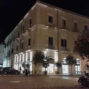 Caravaggio Siracusa 200 Metres From Ortigia Couette-café Syracuse